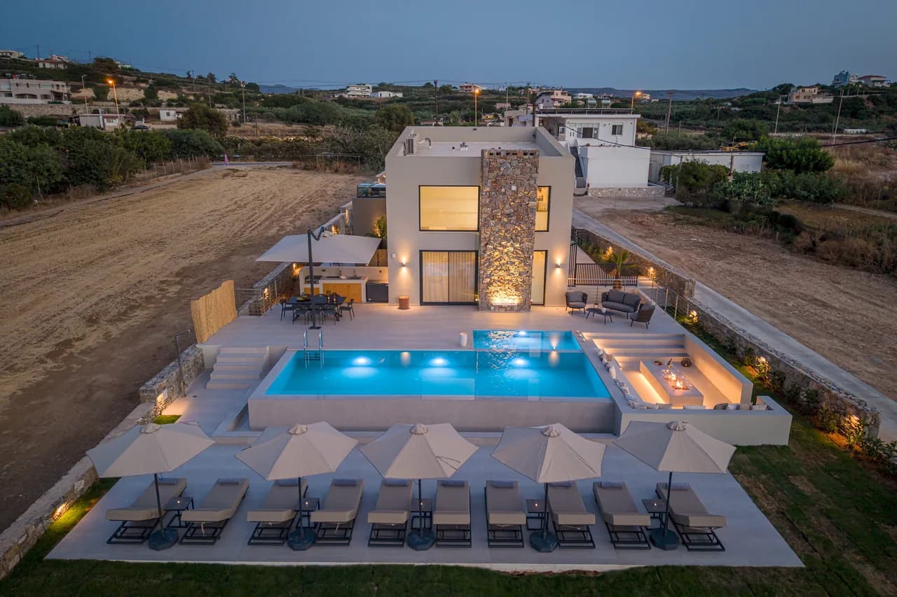 Thenad Villas - Villa Theo mit beheiztem Pool, von Estia, Foto 2
