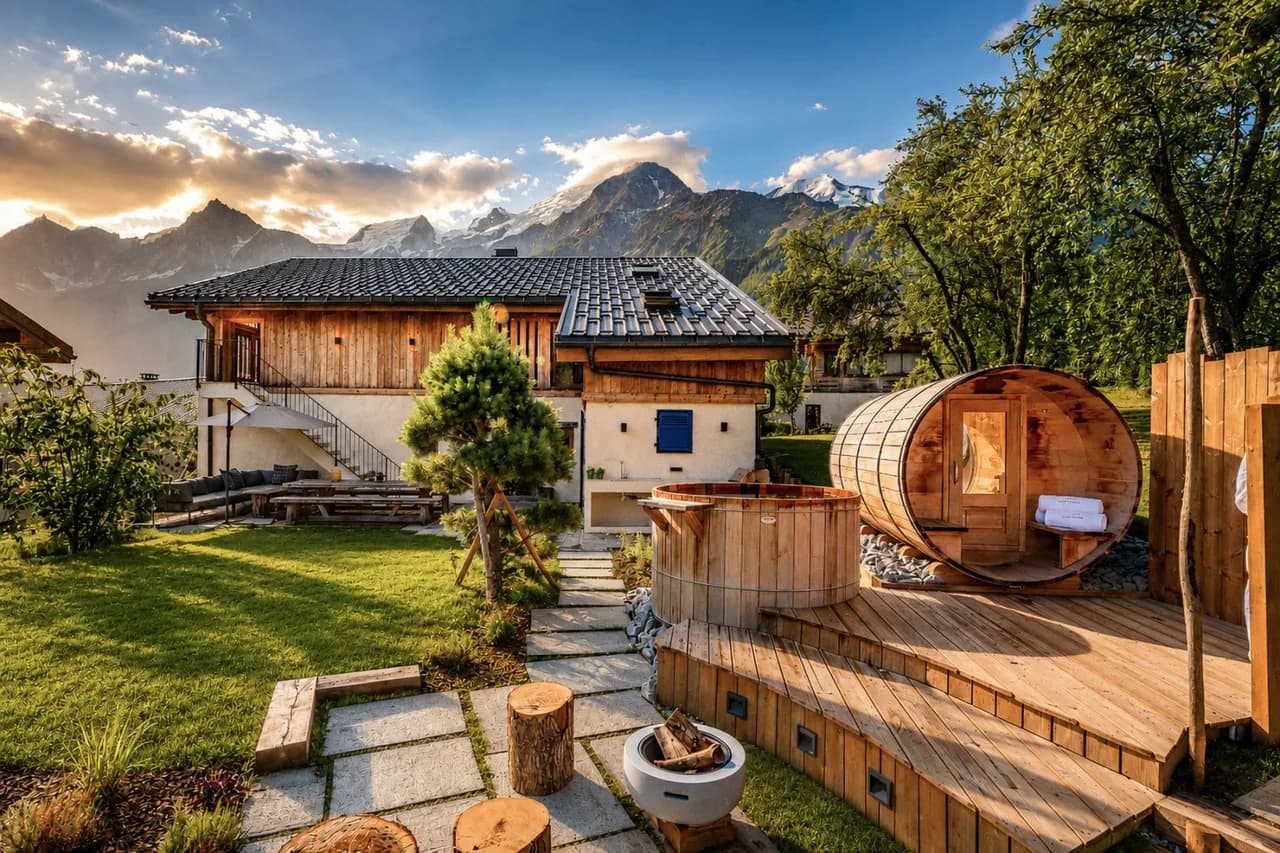 Chalet Alpina Retreat photo 2