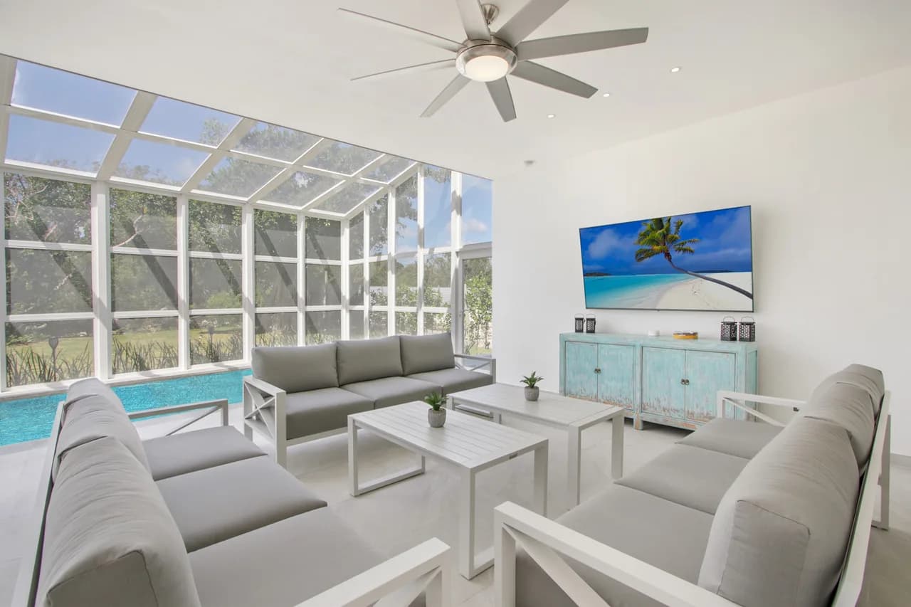 New Luxury Cap Cana Villa for Rent – 4 Bedrooms, Pool & Jacuzzi, Maid, Golf Cart photo 3