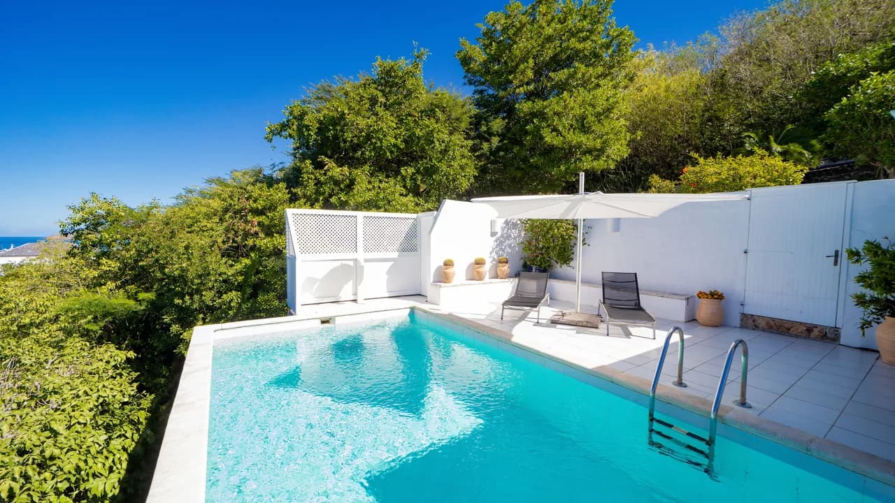 Private Pool Villa in Lorient photo 2