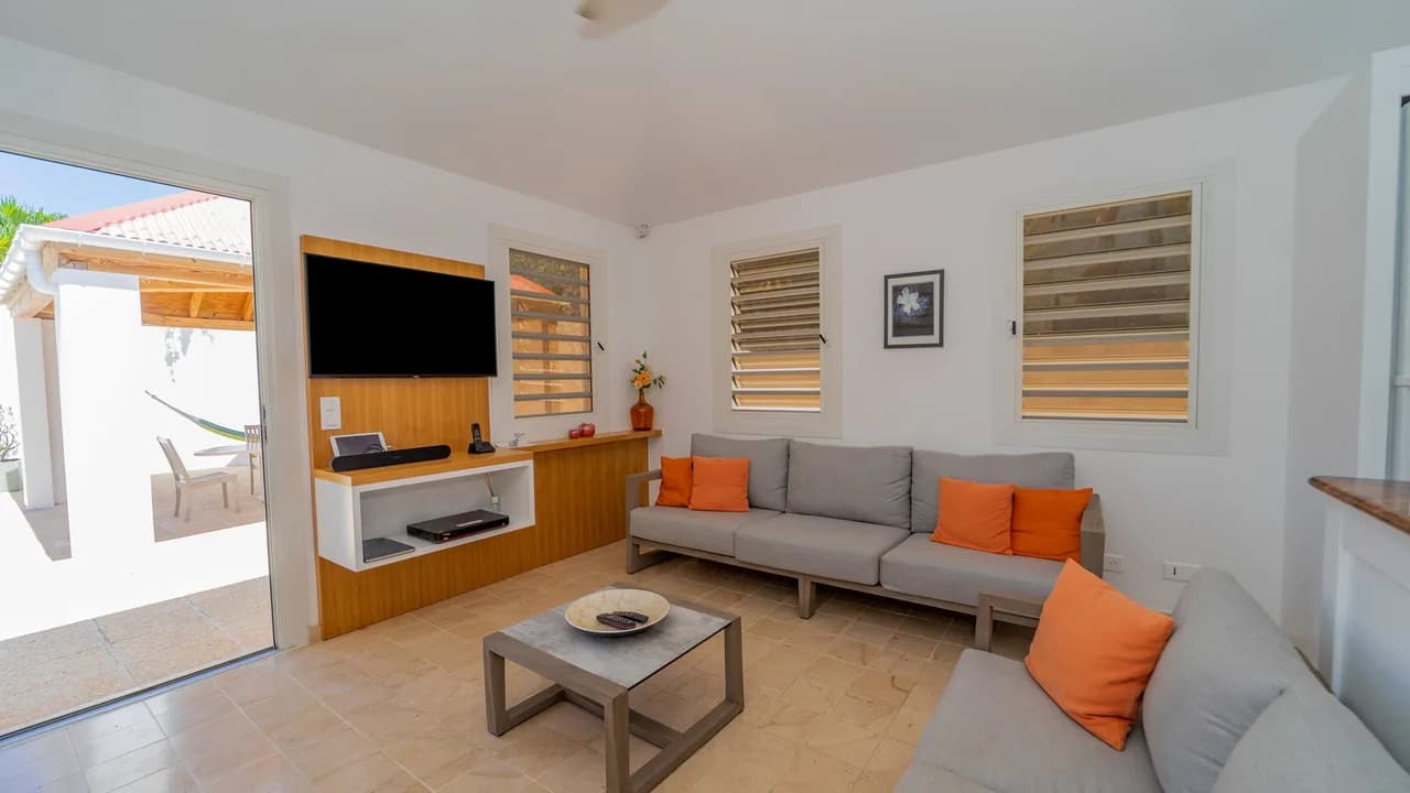 Spacious Villa With Glowing Sunset View photo 4