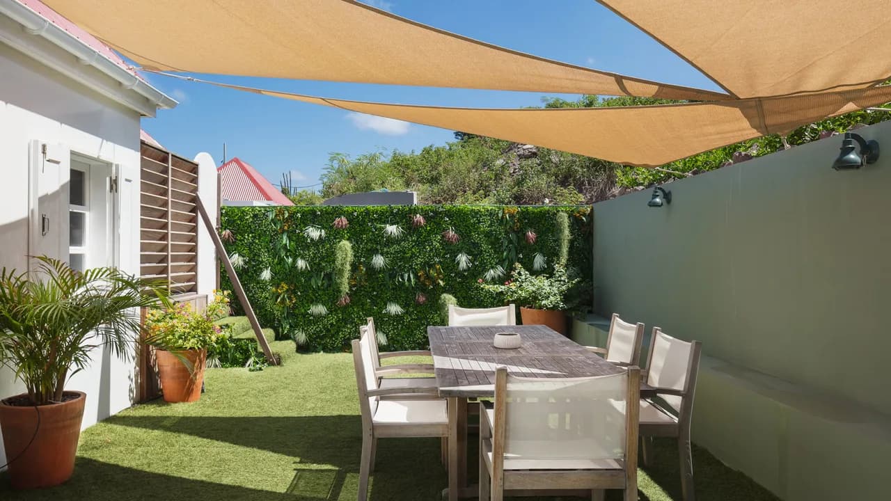 A True Romantic Villa With Bright Canvas photo 4