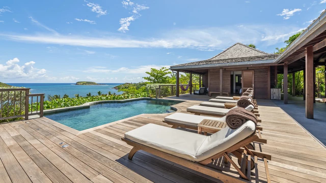 Heavenly Bay Hideout With Pool Bliss photo 2