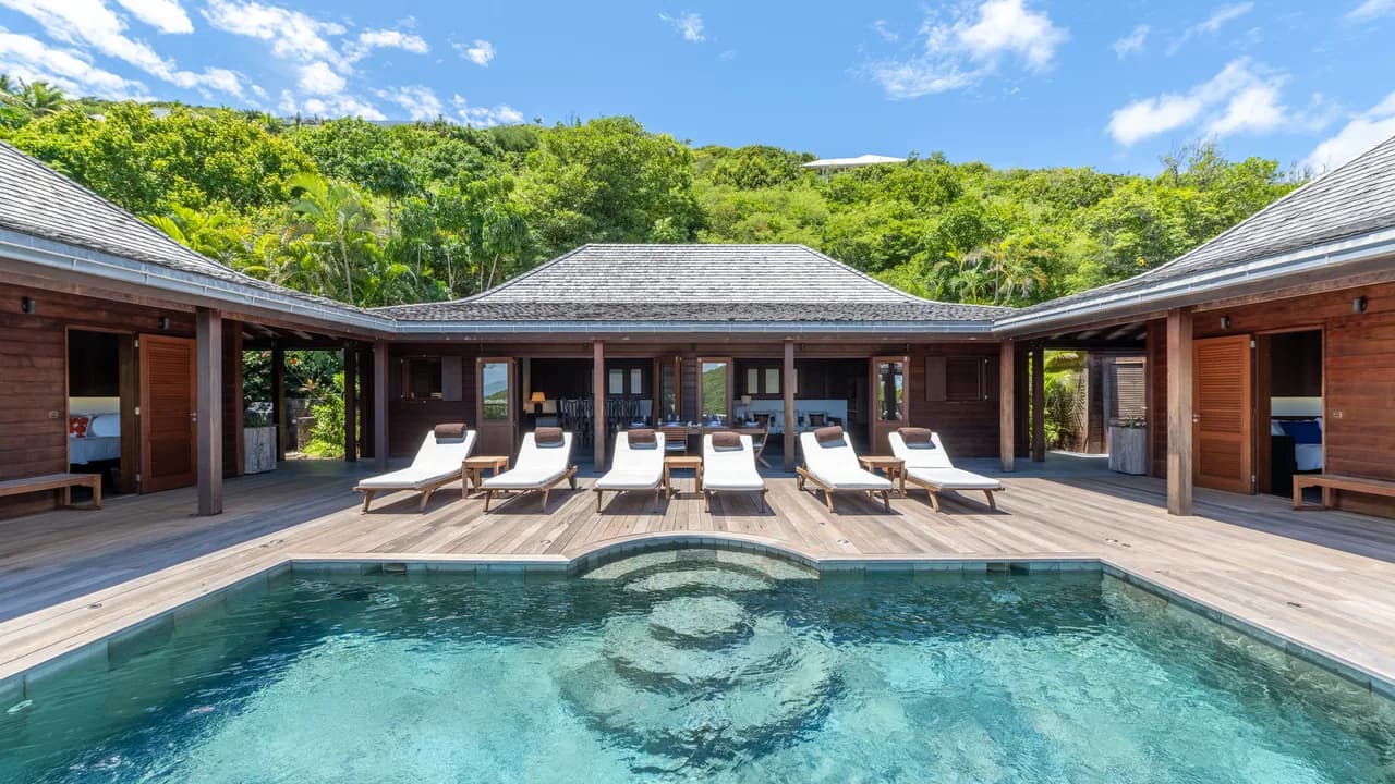Heavenly Bay Hideout With Pool Bliss photo 3