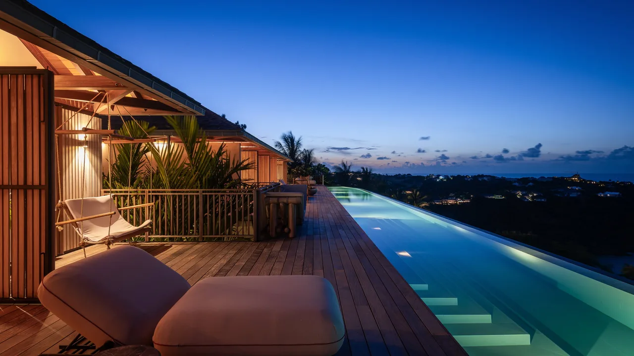 Luxurious Wine Cellar Villa in Marigot photo 5
