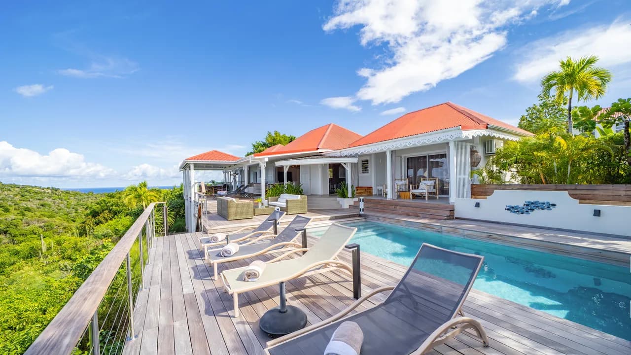 Panoramic Harbor Views and Private Pool photo 3