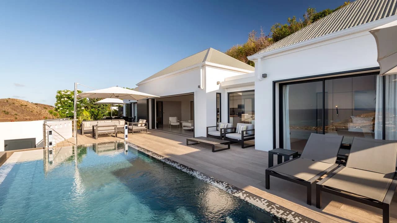 Modern Paradise Villa on the Hills of Grand Cul de Sac photo 3