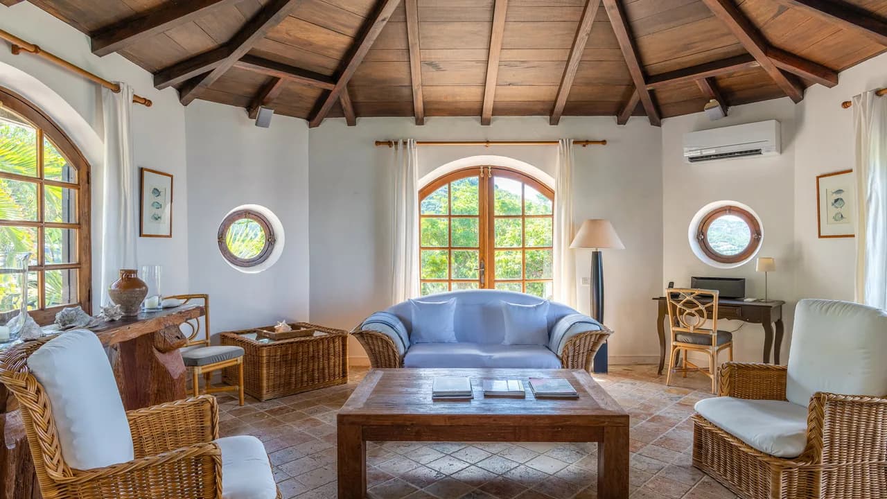 Charming villa with fantastic views of the ocean photo 4