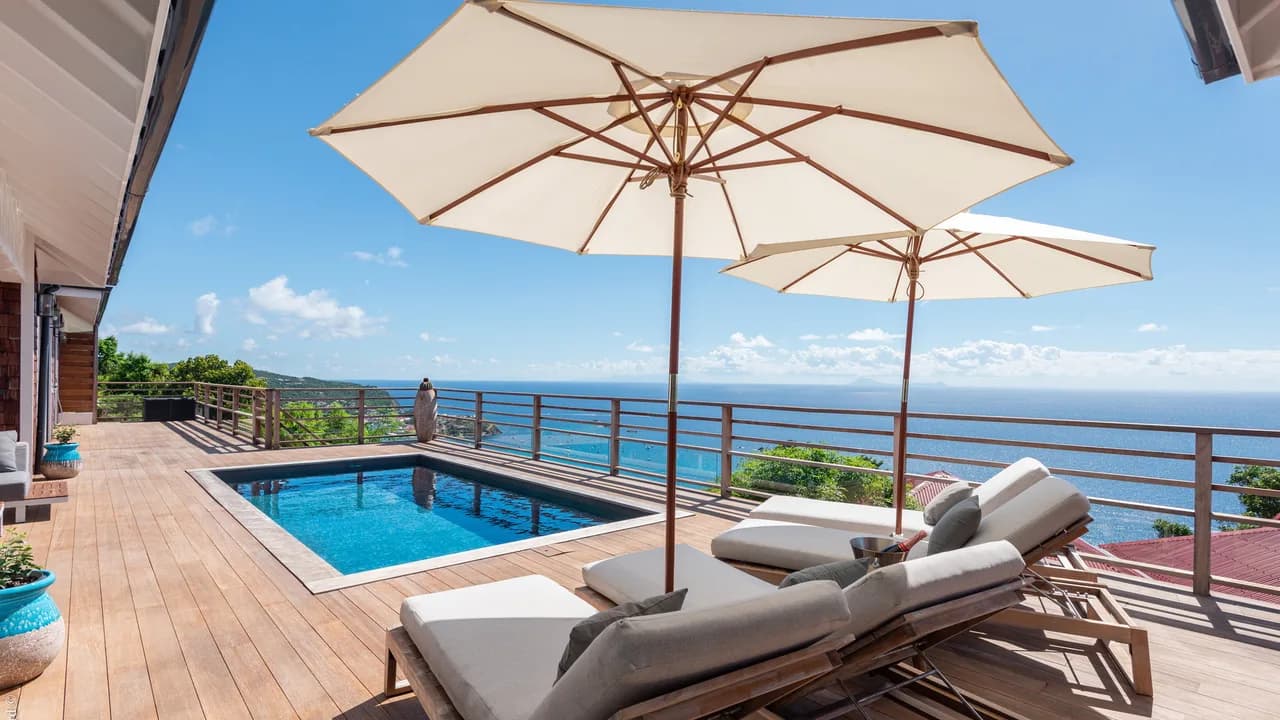 Contemporary Family Villa with Garden in Colombier photo 2