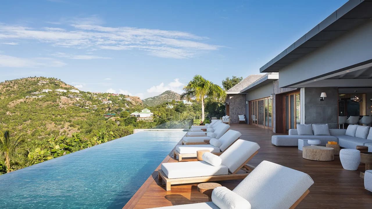 Exclusive Villa in a Privileged Place photo 3