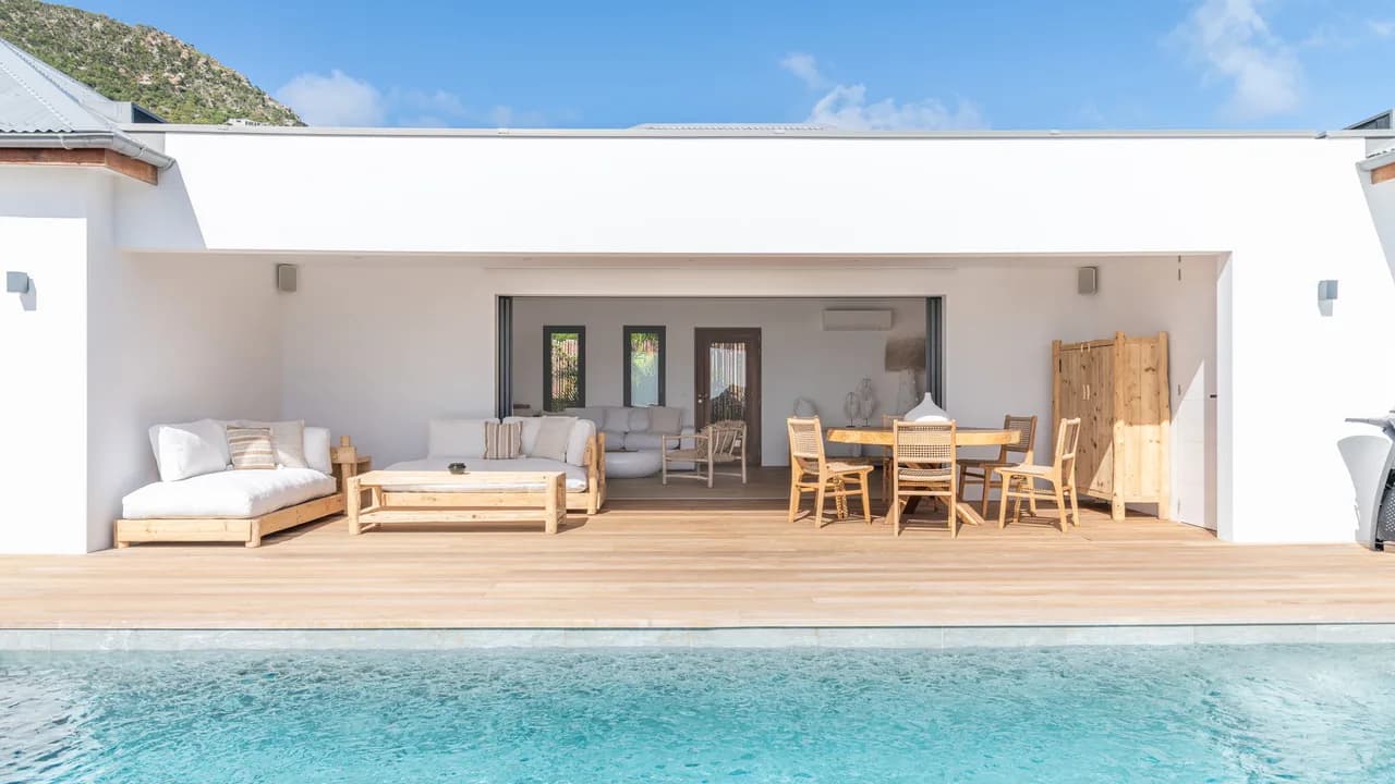 Bright Villa with Tropical Vegetation, Foto 3