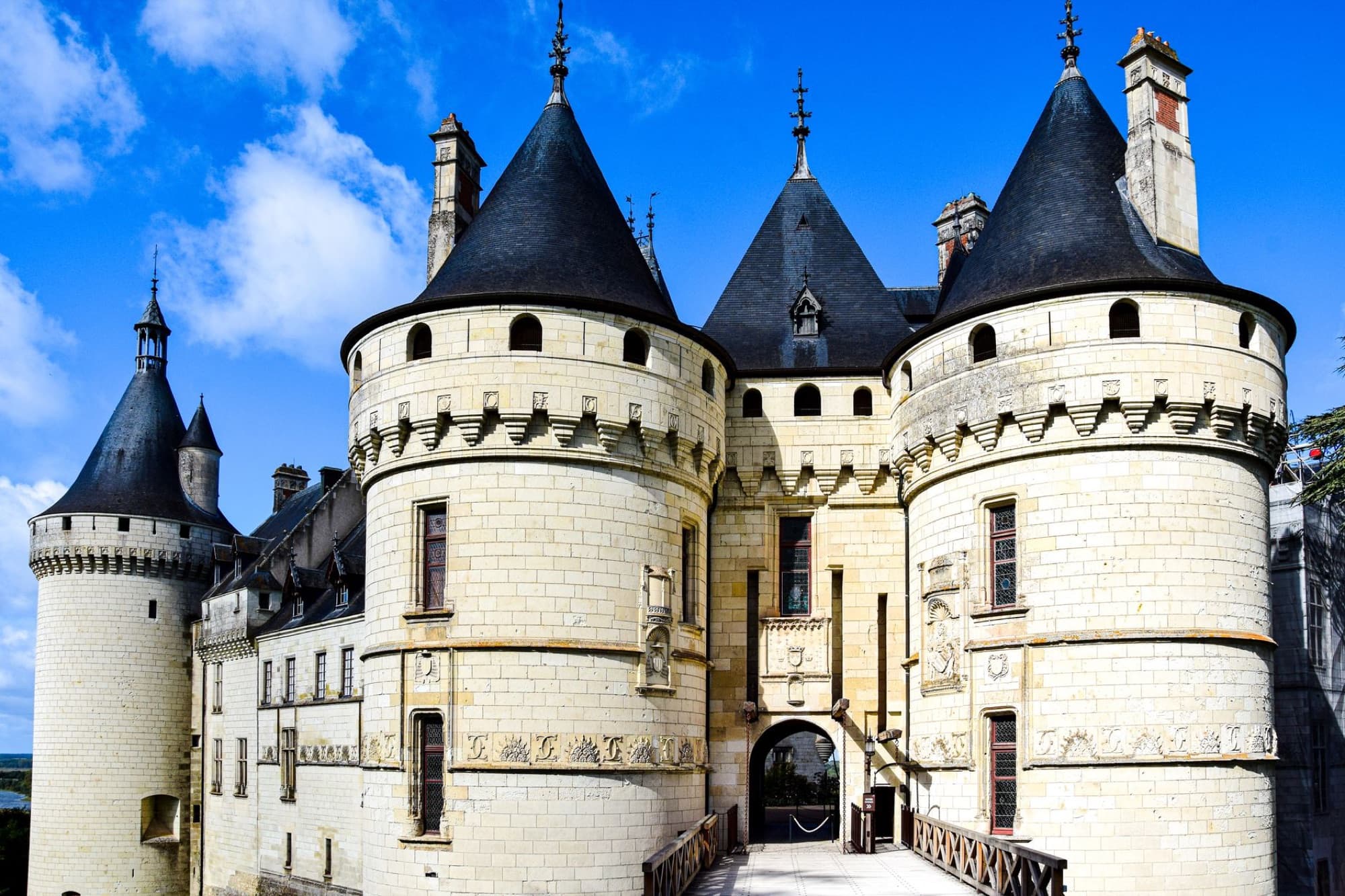 Explore the grandeur of Château de Chaumont, a renaissance castle in France's Loire Valley.