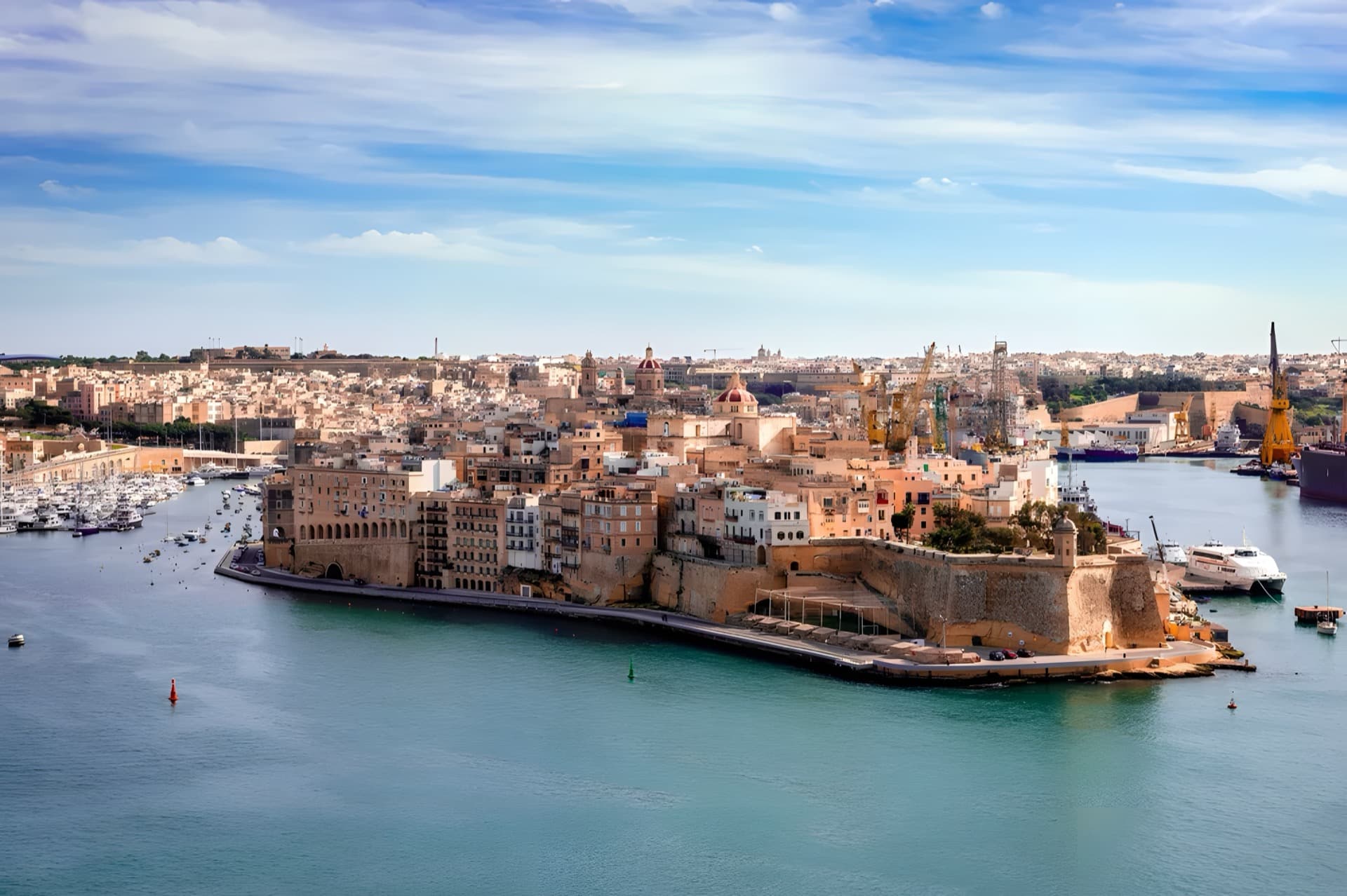 Luxury villas in Malta