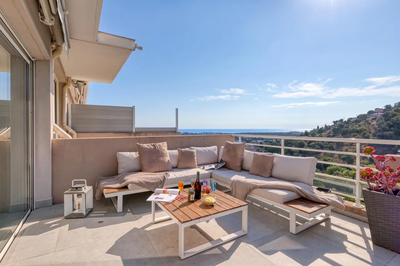 Luxury Apartments to Rent in Cannes Area