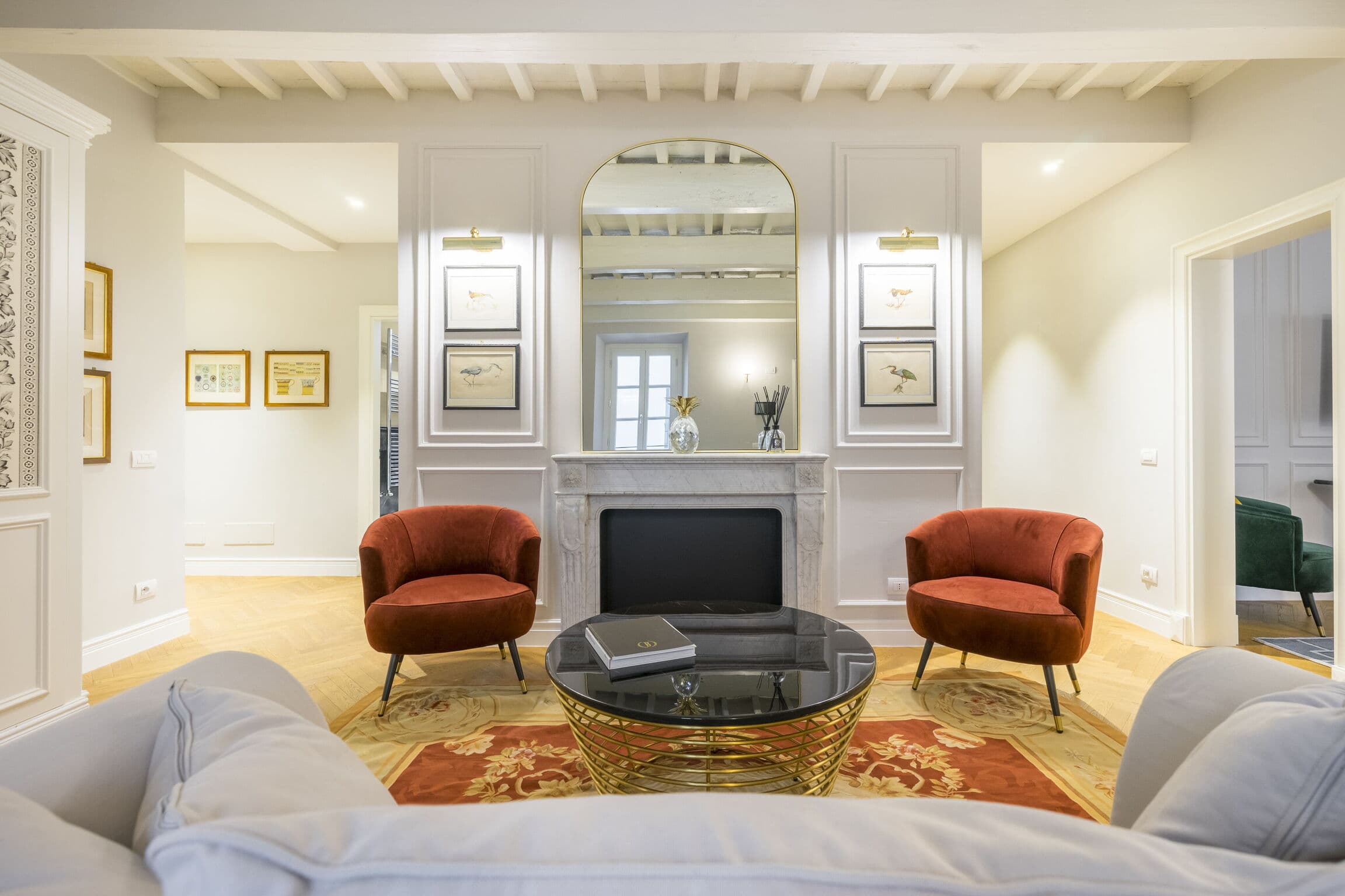 Luxury Four Bedroom Penthouse in Quartiere 1