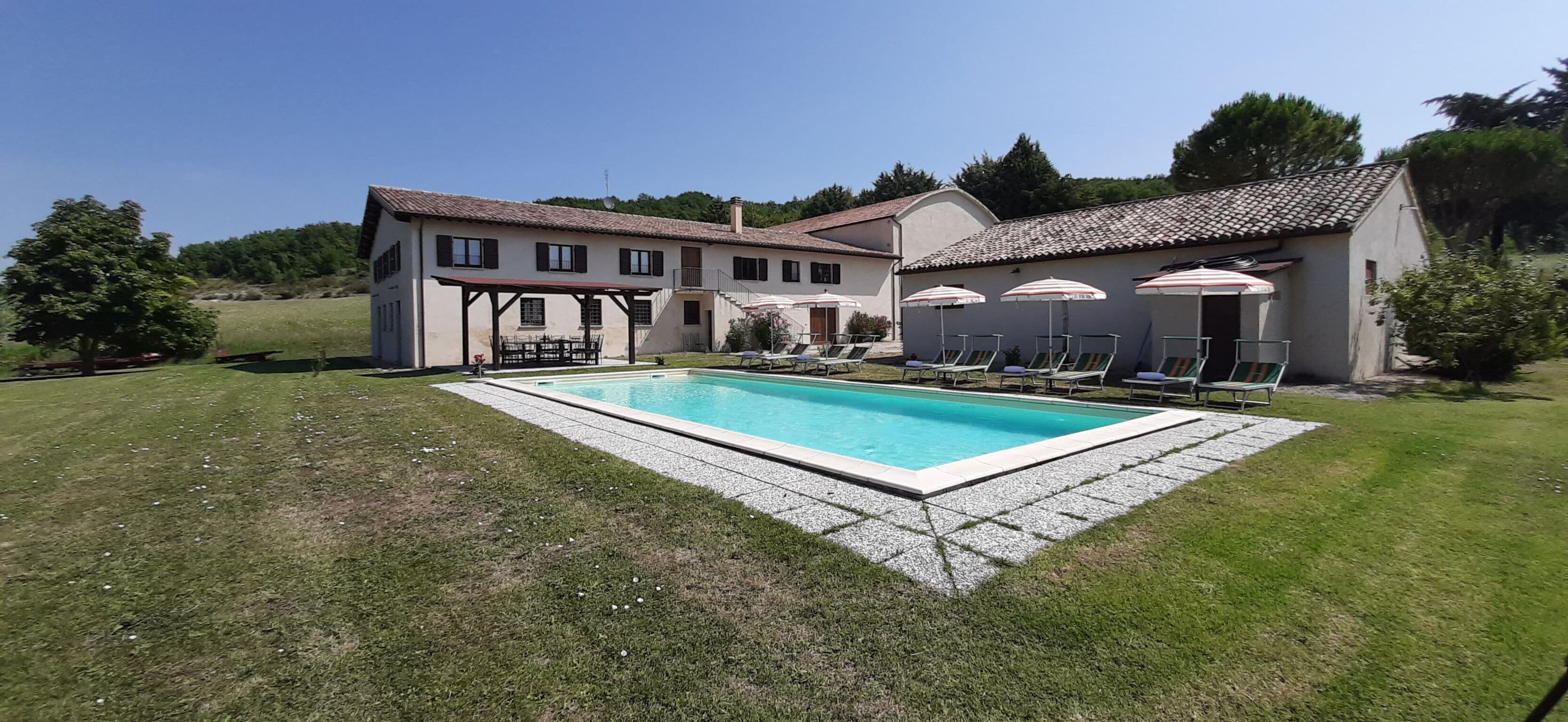 Hillside Eight-Bedroom Villa in Pergola