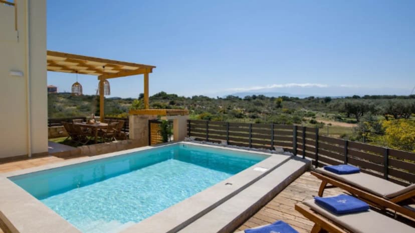 Sustainable Dream Villa With Pool in Chania