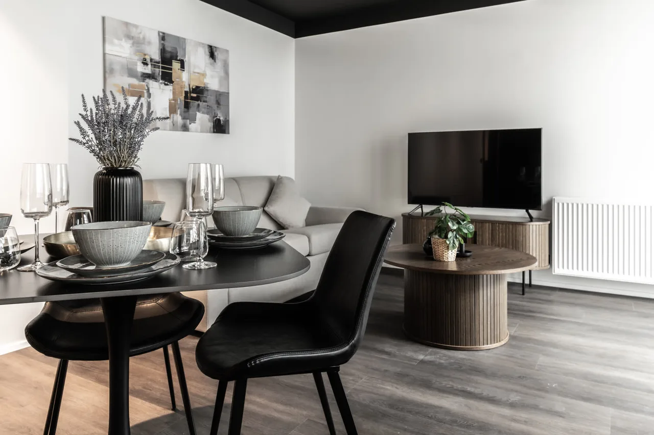 Charming Balcony Apartment in Reykjavikurborg