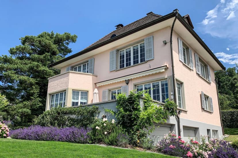 Zurich Villa With Charming Lake & Mountain Views