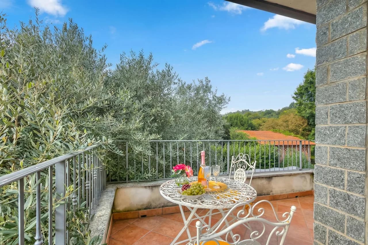 Appartement de Connie 2CH Moderne, Jardin Privé, Vue sur Montagne à Monvalle