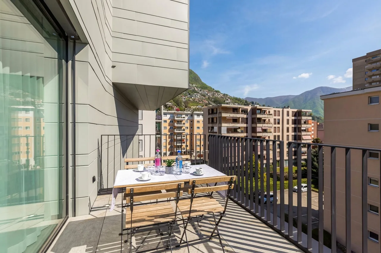 Contemporary Business Apartment in Ticino
