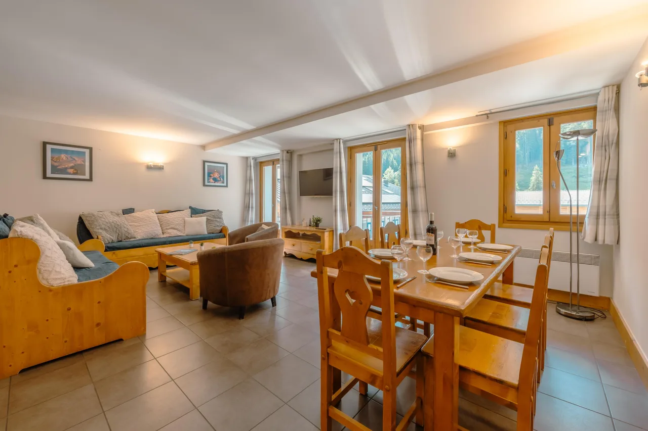 V Loriaz 35: Beside Ski Lift; Pool, Sauna & Gym