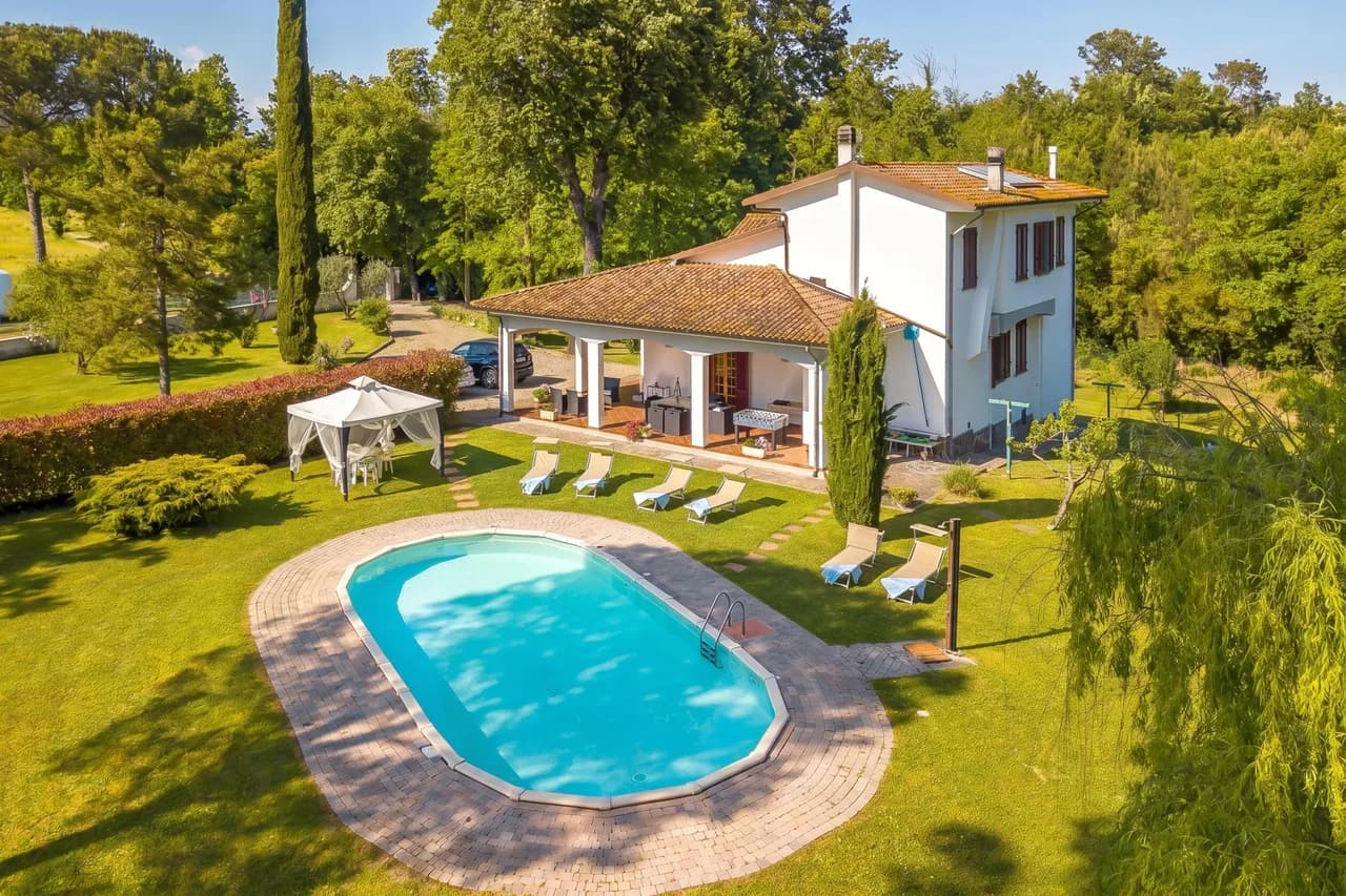 Elegant Villa with Garden in Fucecchio, Tuscany, Italy
