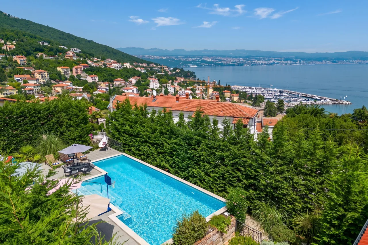 Luxury Villas to Rent in Losinj
