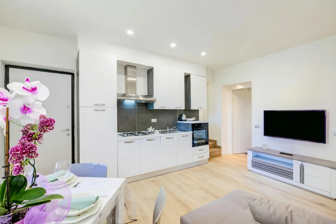 Lakefront Apartment in Laveno Mombello