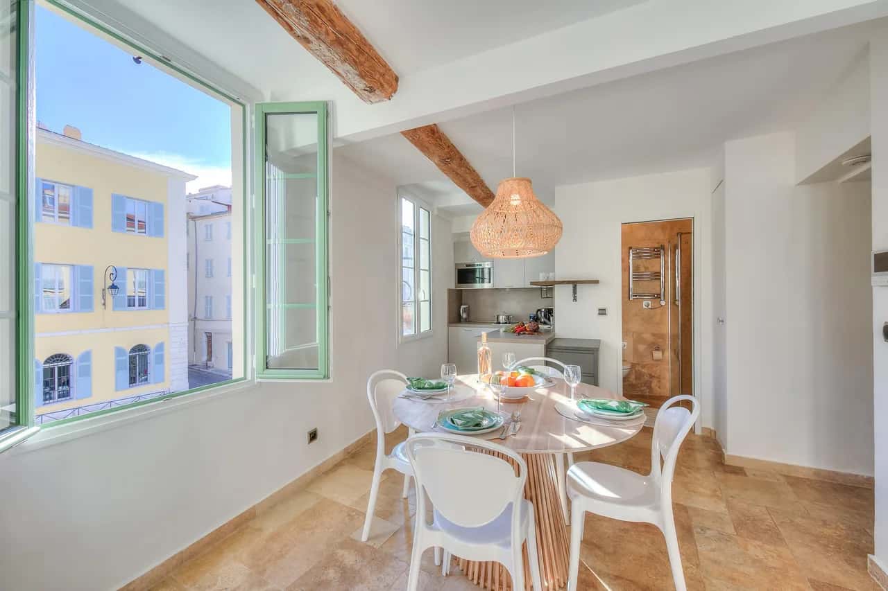 Appartement Angé 100m de la mer