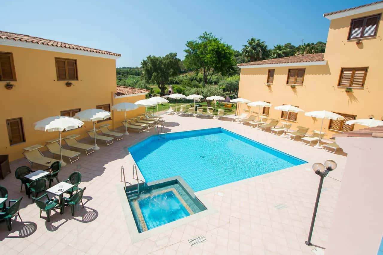 Cala Viola Trilo 1.5Km With Shared Pool