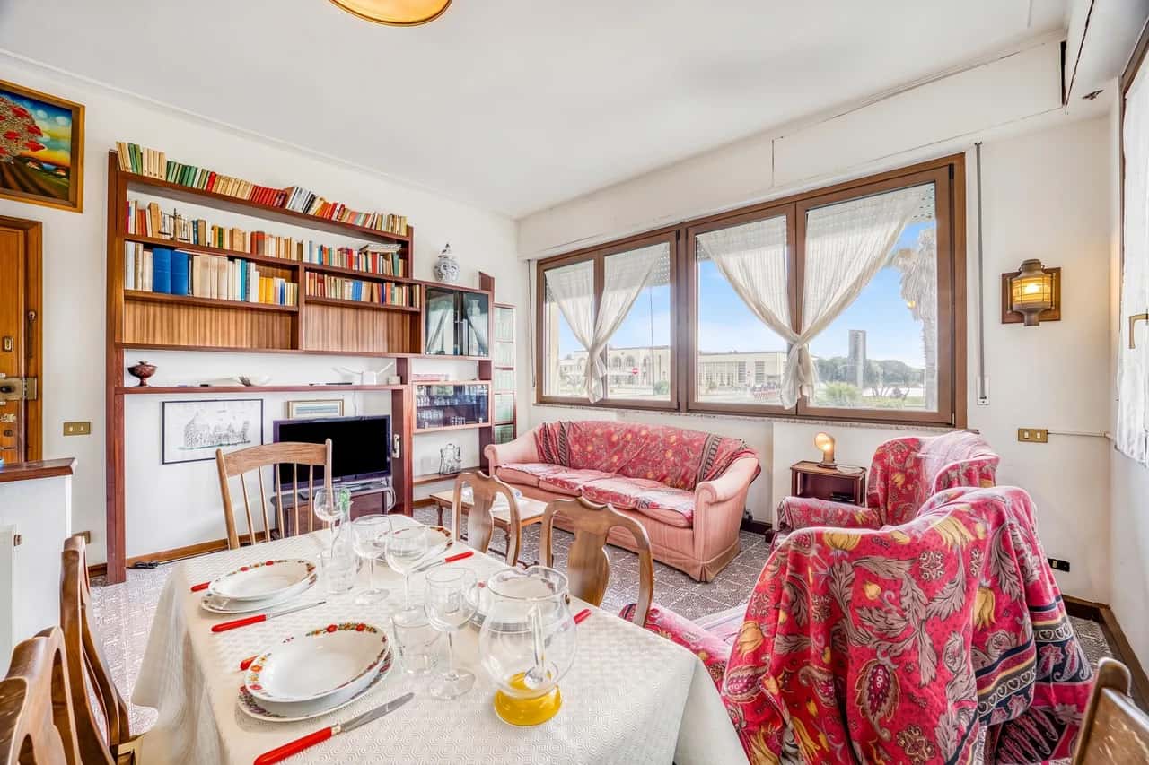 Annamaria's House Beachfront in Viareggio