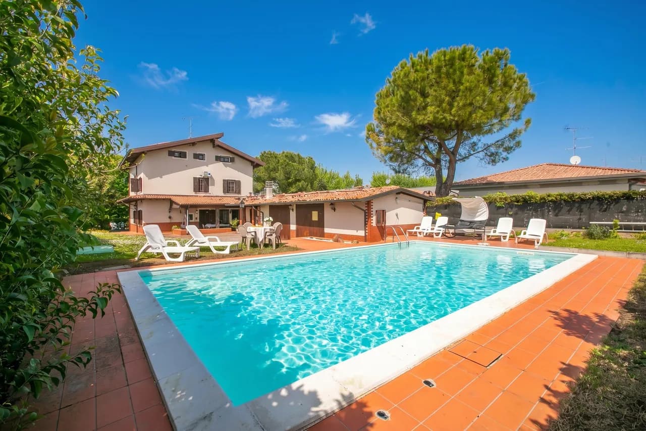 Villa Oasi con Piscina Privada BBQ y Jardín cerca de Sirmione