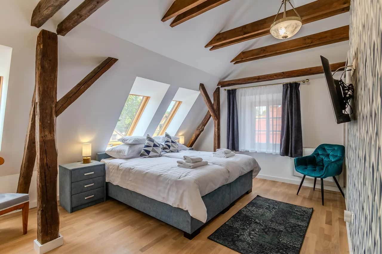 Fulop Panzio - Blaues Libellenzimmer