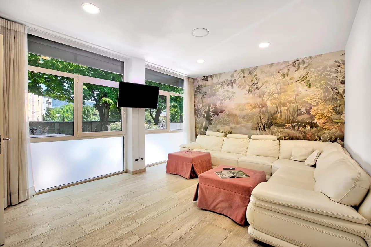 Lakeside Family Apartment in Riva del Garda