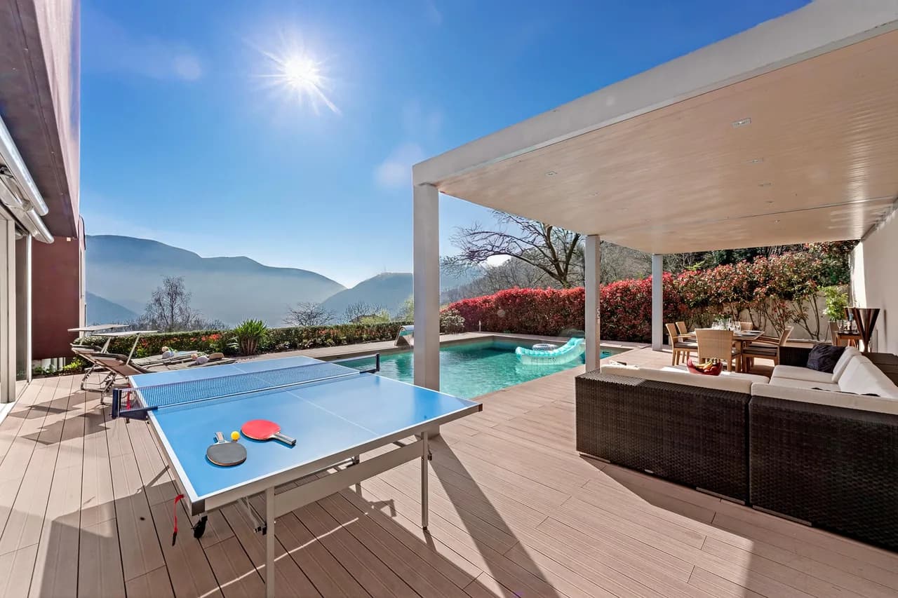 Private Pool Villa in Ticino