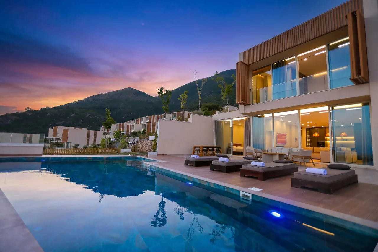 Luxury villas in Vlore County