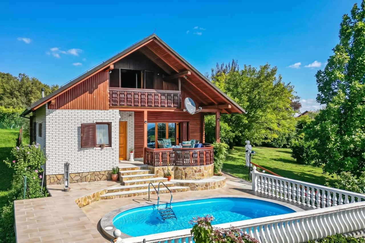 Pool Chalet Adonis w/ Panoramic Views