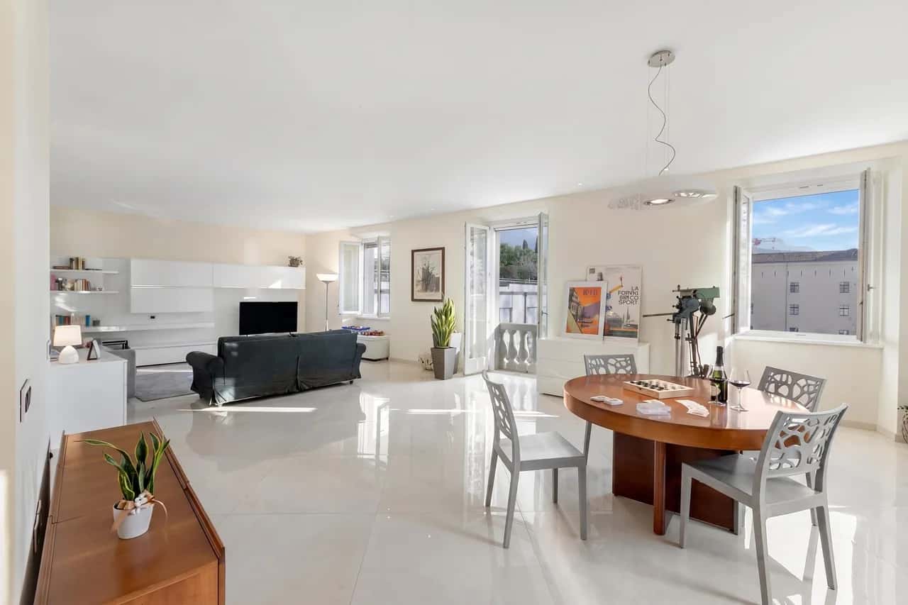 Life & View Luxury Apartment 5