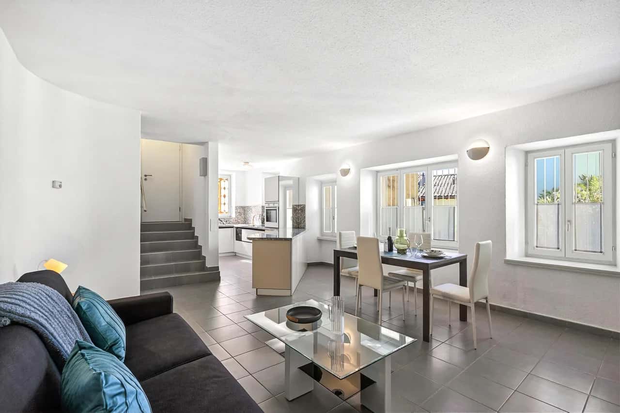 Charm Apartments Lake View in Aldesago