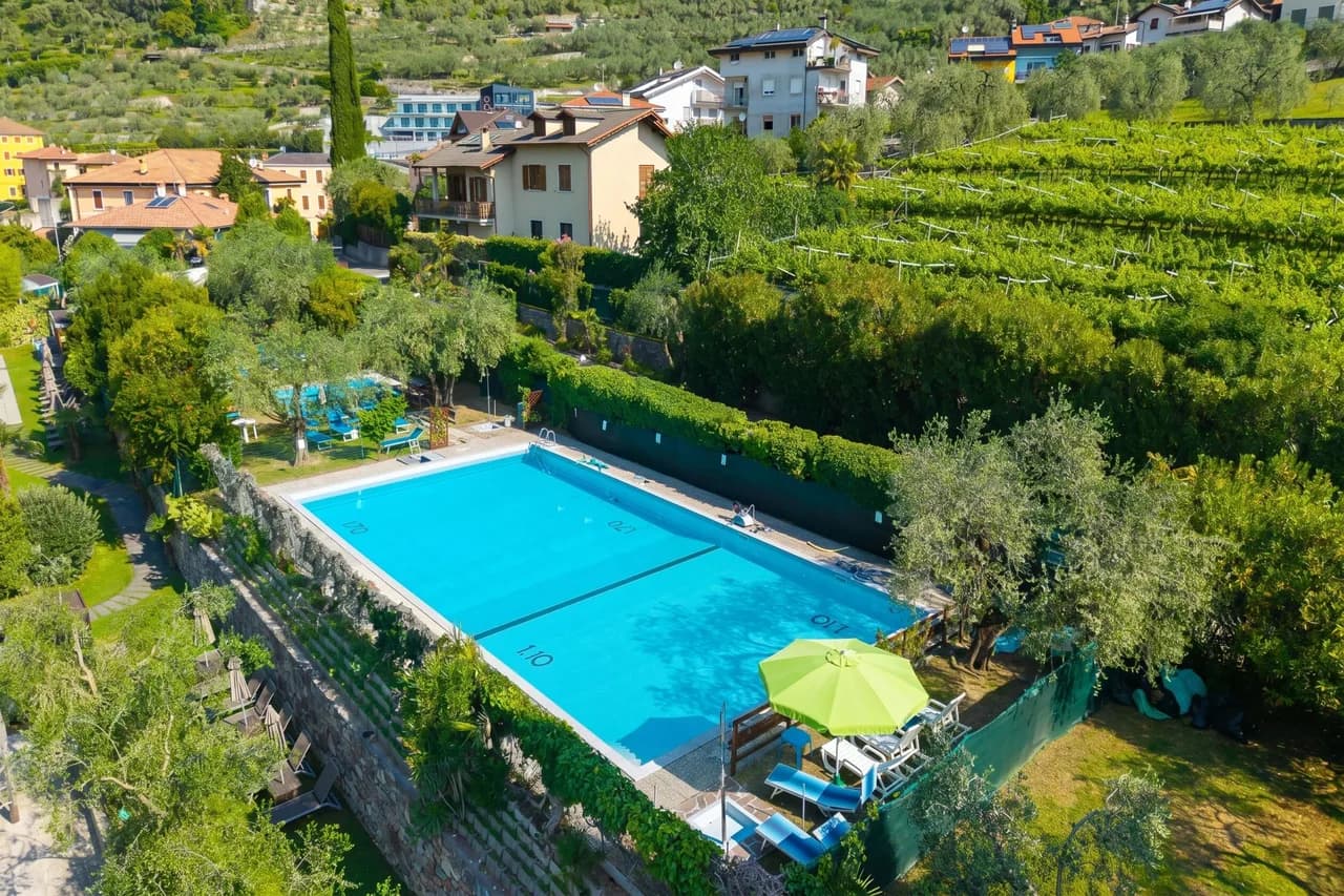 Lagotissimo 17 - Apartment mit Balkonblick und Pool