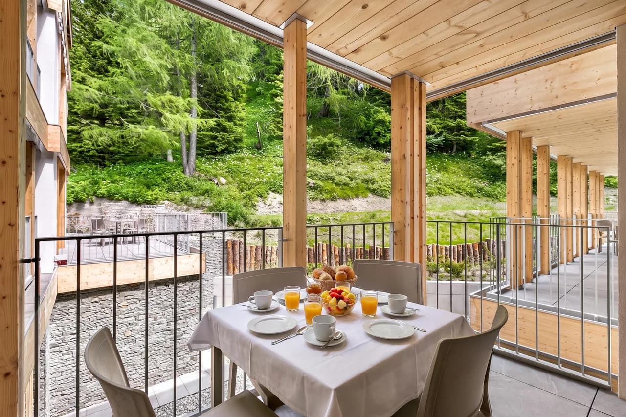 Residenza Castanea 107 Modern Alpine Stay in San Bernardino | Ski, Hiking & Nature