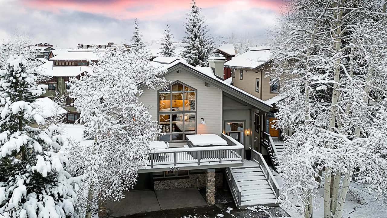 Frosthaven Chalet
