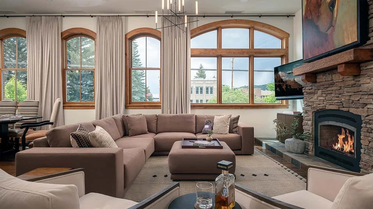 Seaview Pool Retreat - M17