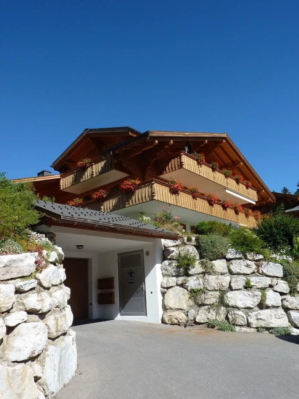 Great luxurious Flat in pitoresque Lauenen village