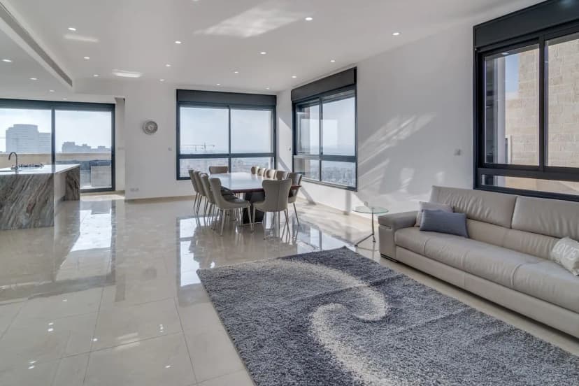 Amazing Penthouse with private Pool - roof terrace