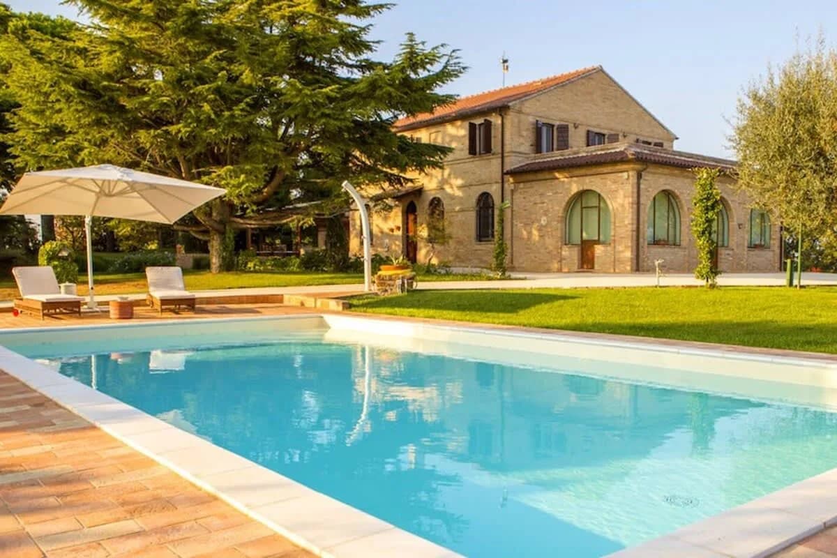Wirklich göttliche Villa im Colli Maceratesi Tal