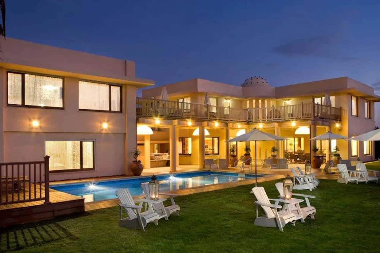Stylish 10-Star Suites with Private Pool & Jacuzzi