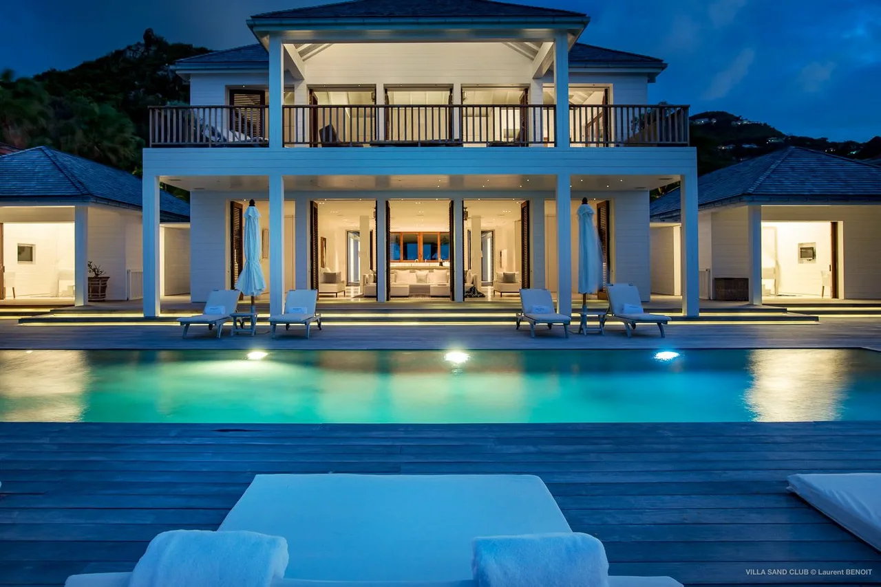 Young Summer Villa in Flamands Beach
