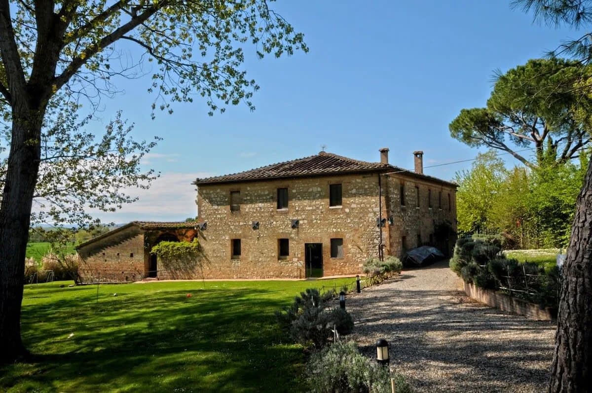 Kunstschätze-Villa direkt an der berühmten Crete Senesi